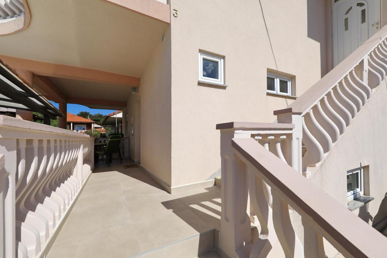 Apartman Zara Exterior foto